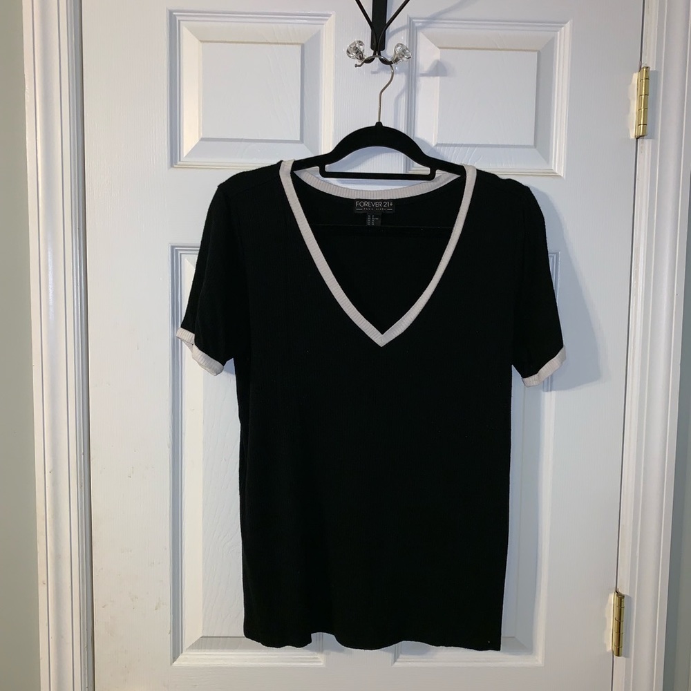 Black Tee-Shirt